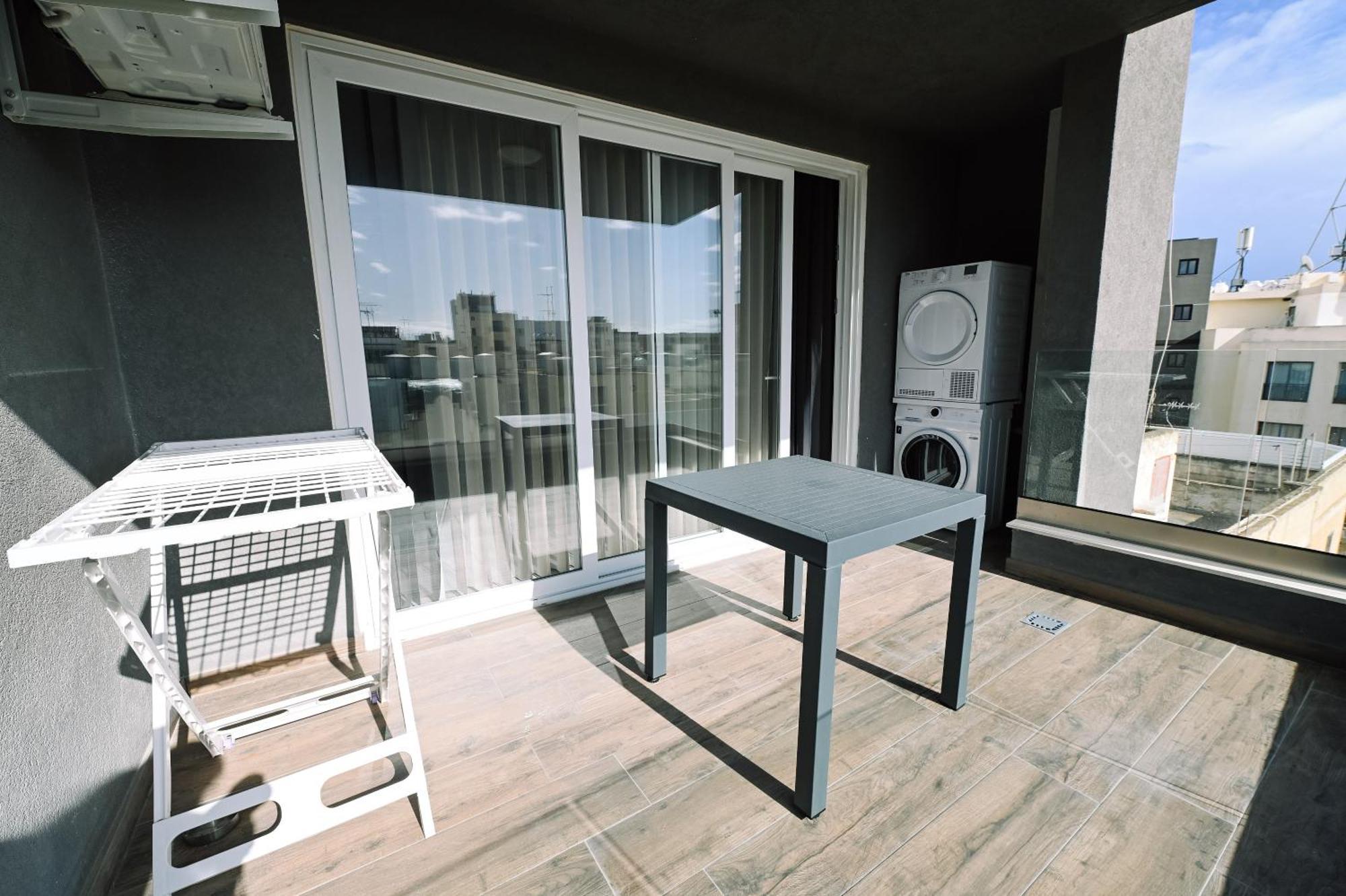 Cerviola Luxury 3 Bedroom Apartment Marsaskala